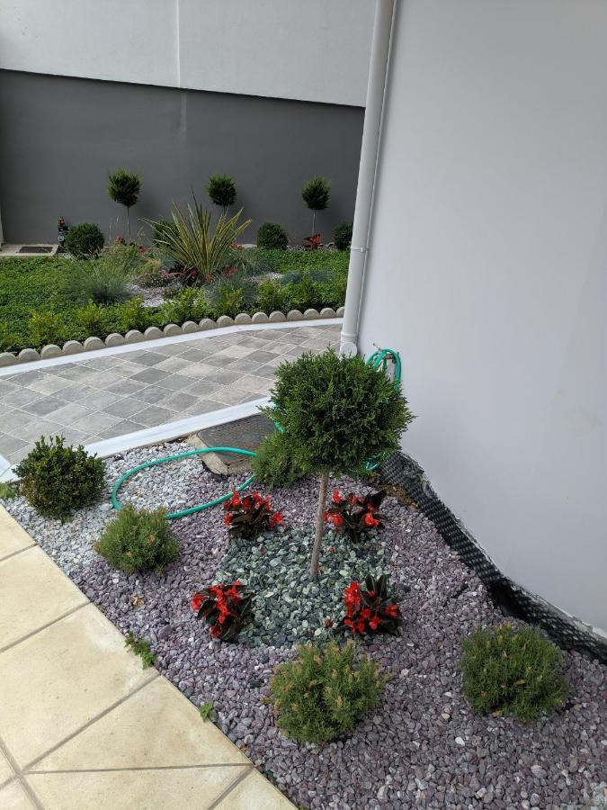 Stylish Ground Floor Maisonette *