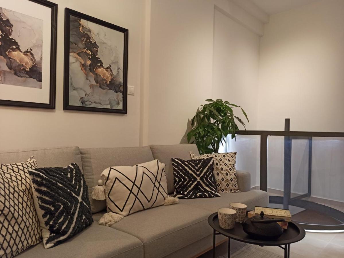 Stylish Ground Floor Maisonette *