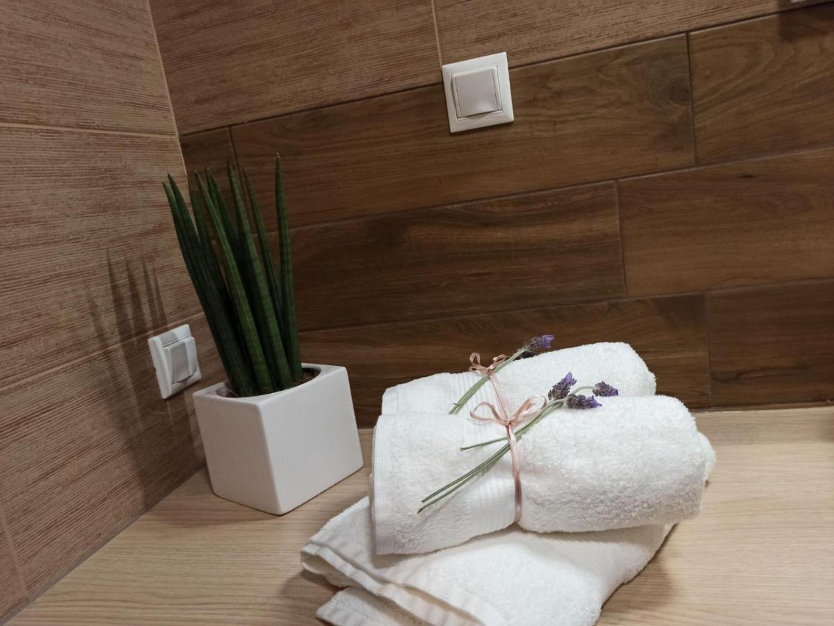 Stylish Ground Floor Maisonette Apartment Volos
