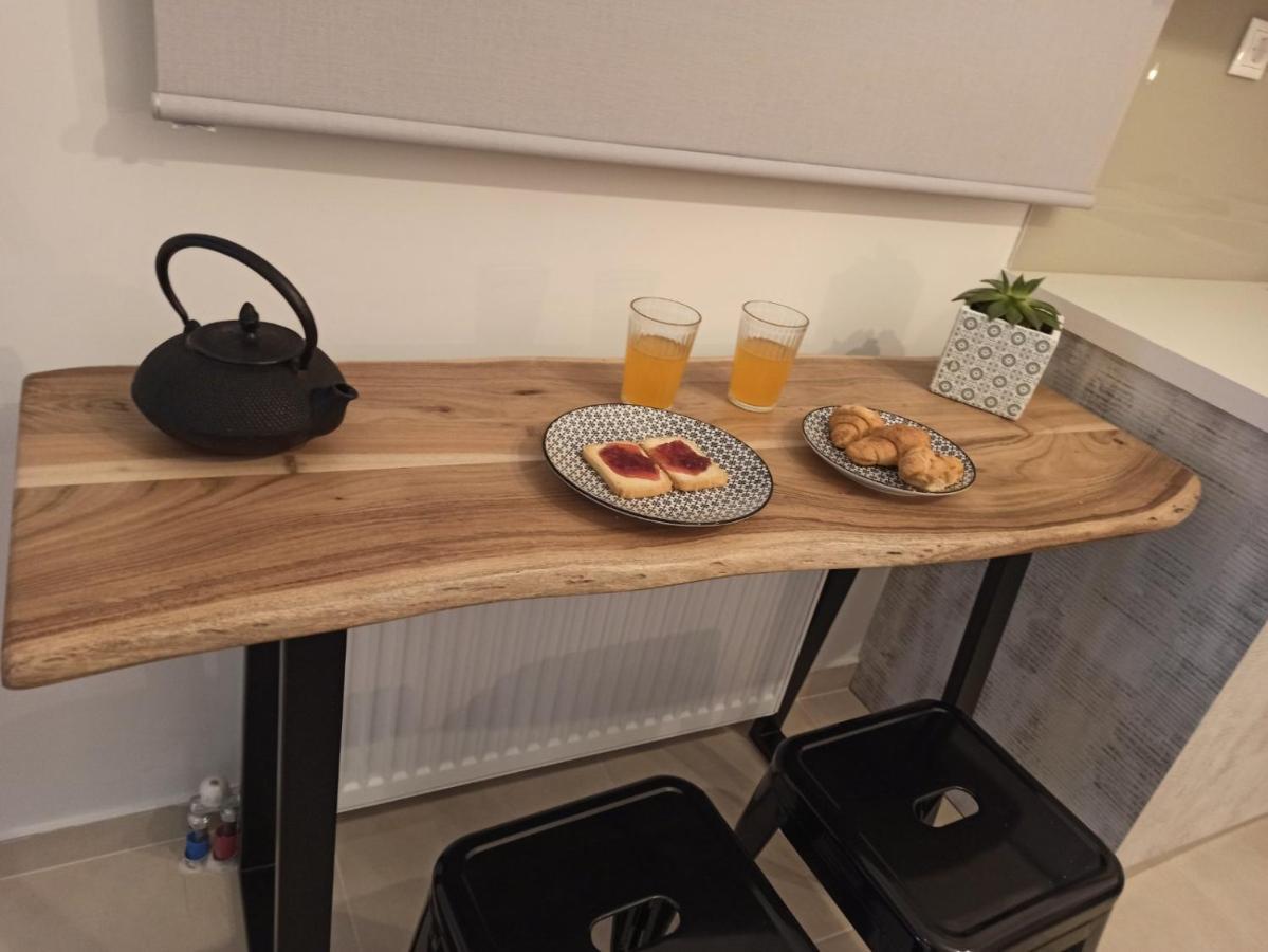 Stylish Ground Floor Maisonette Volos
